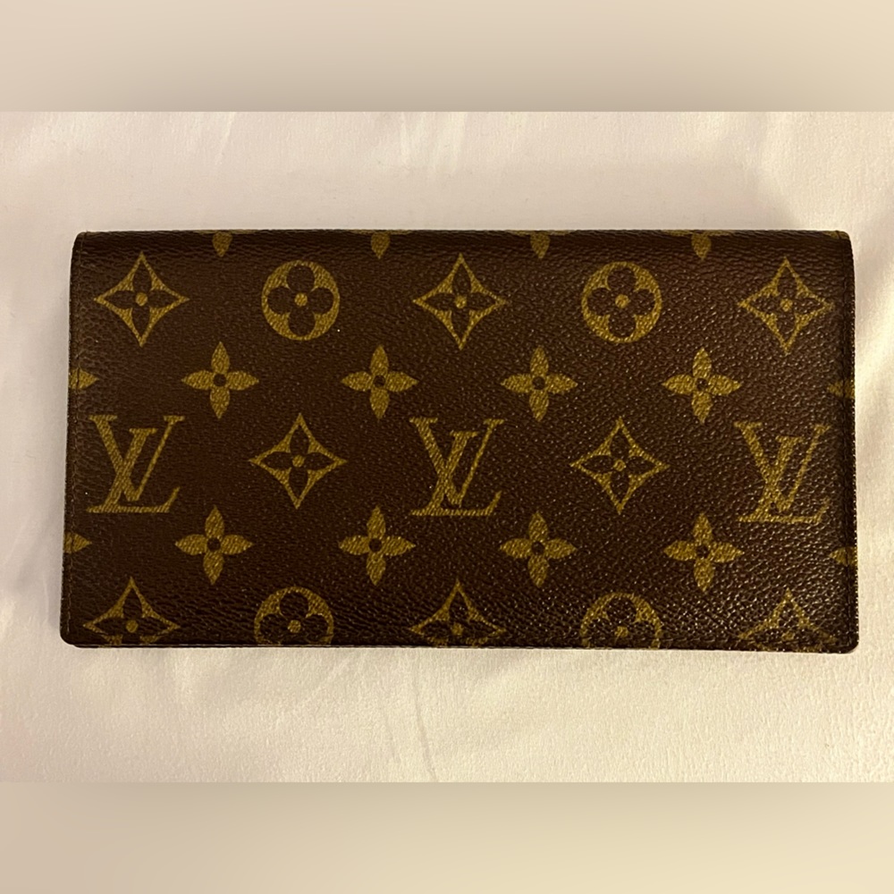 Louis Vuitton Monogram Checkbook Wallet